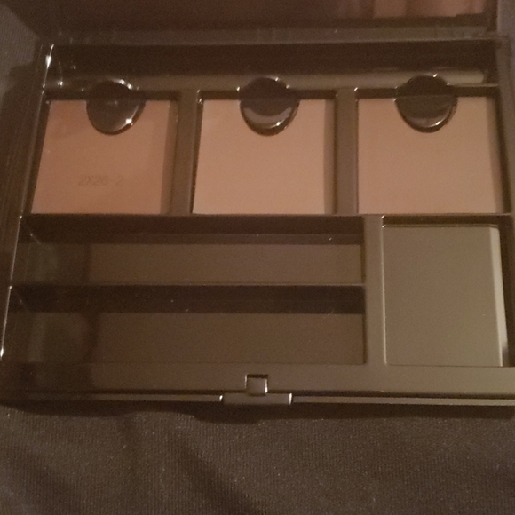 Large MK Compact - Picture 2 of 4